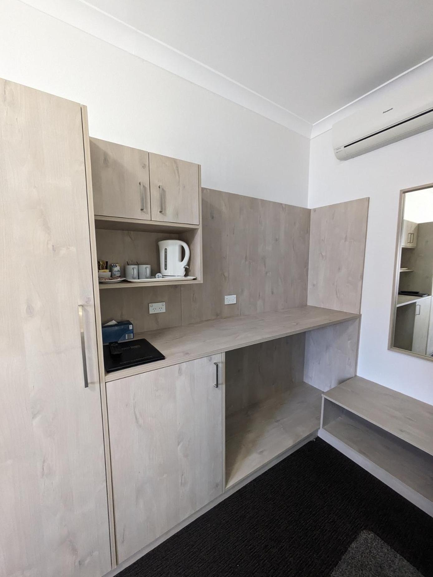 Country Lodge Motor Inn Bathurst Eksteriør bilde